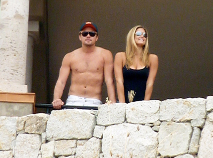 Leonardo DiCaprio, Bar Refaeli Leonardo DiCaprio, Bar Refaeli